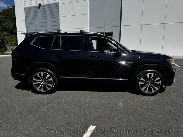 2022 Volkswagen Atlas 3.6L V6 SEL Premium R-Line 4MOTION,2ND-ROW DUAL CAPTAIN'S - 23075789 - 5