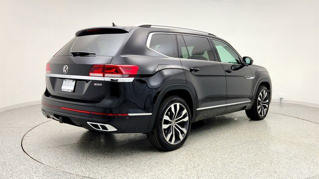 2022 Volkswagen Atlas 3.6L V6 SEL Premium R-Line 4MOTION w/ 2nd Row Captain's Chairs - 22973138 - 4