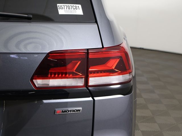 2022 Volkswagen Atlas 3.6L V6 SEL R-Line Black 4MOTION - 22961204 - 19