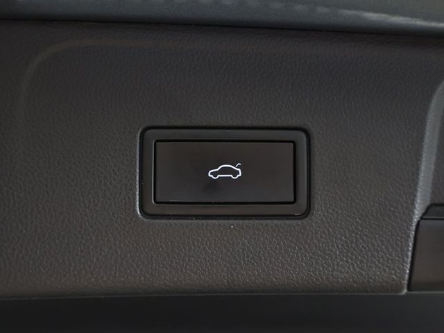 2022 Volkswagen Atlas 3.6L V6 SEL R-Line Black 4MOTION - 22961204 - 22