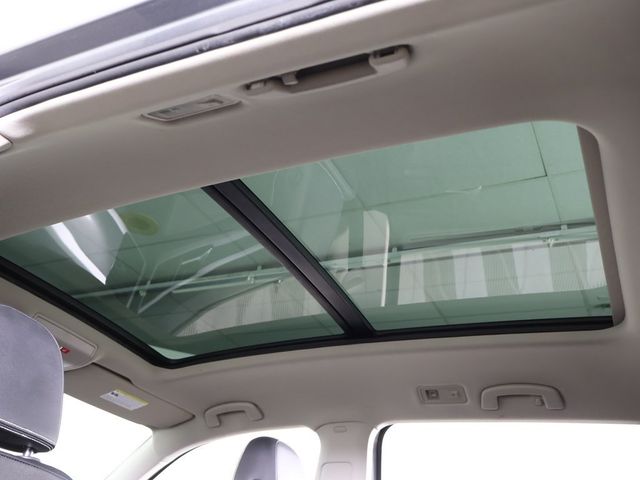 2022 Volkswagen Atlas 3.6L V6 SEL R-Line Black 4MOTION - 22961204 - 24