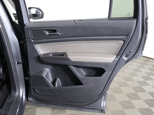 2022 Volkswagen Atlas 3.6L V6 SEL R-Line Black 4MOTION - 22961204 - 30