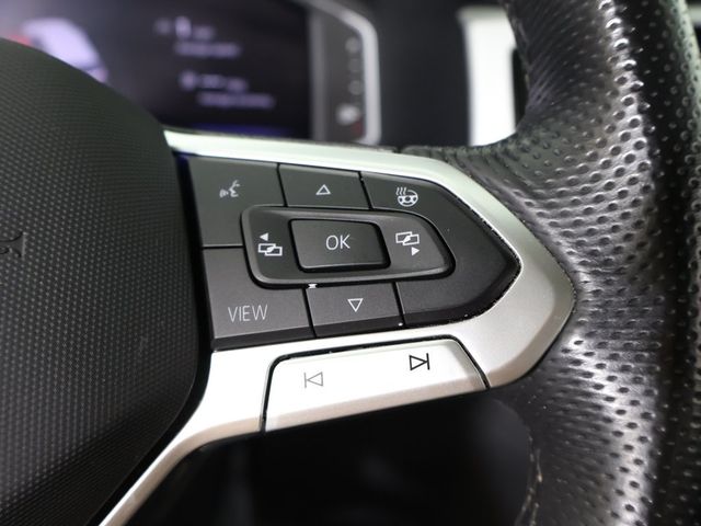 2022 Volkswagen Atlas 3.6L V6 SEL R-Line Black 4MOTION - 22961204 - 51