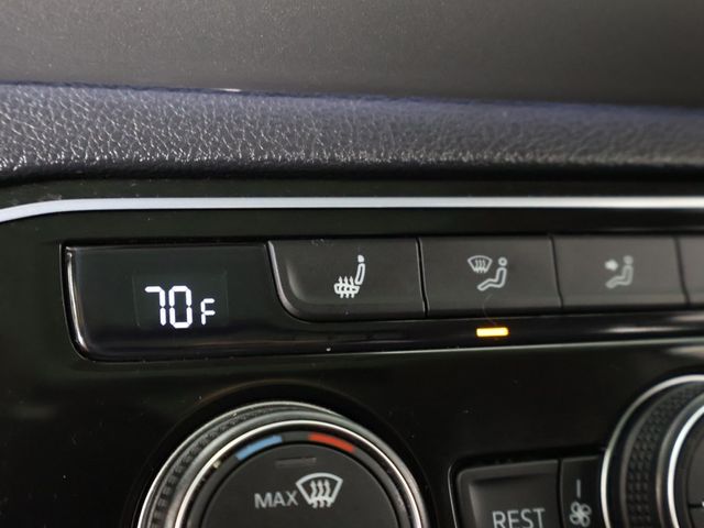 2022 Volkswagen Atlas 3.6L V6 SEL R-Line Black 4MOTION - 22961204 - 58