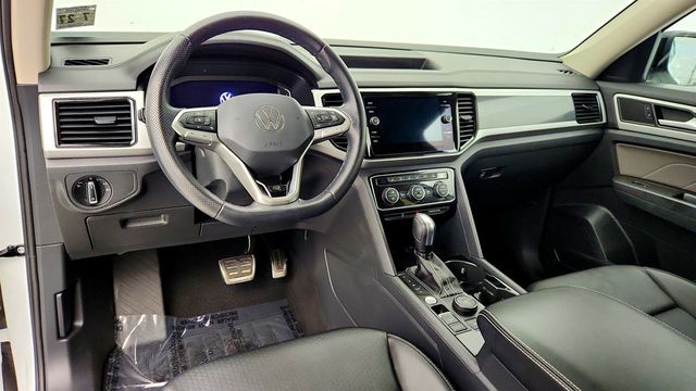 2022 Volkswagen Atlas 3.6L V6 SEL R-Line Black 4MOTION - 22971141 - 15