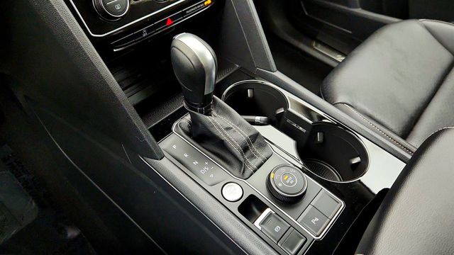 2022 Volkswagen Atlas 3.6L V6 SEL R-Line Black 4MOTION - 22971141 - 19