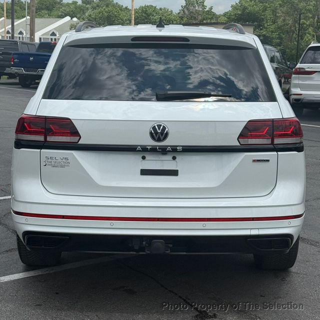 2022 Volkswagen Atlas 3.6L V6 SEL R-LINE BLACK 4MOTION, LEATHER, MOONROOF - 23039434 - 13