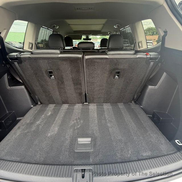 2022 Volkswagen Atlas 3.6L V6 SEL R-LINE BLACK 4MOTION, LEATHER, MOONROOF - 23039434 - 45