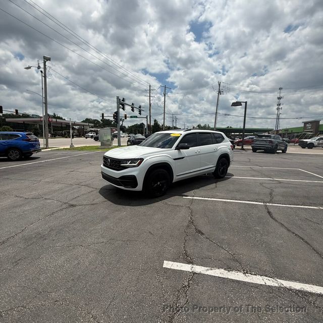 2022 Volkswagen Atlas 3.6L V6 SEL R-LINE BLACK 4MOTION, LEATHER, MOONROOF - 23039434 - 5
