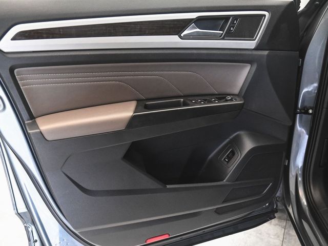 2022 Volkswagen Atlas 3.6L V6 SE w/Technology - 22900677 - 7