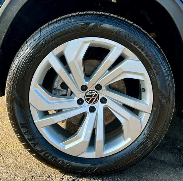 2022 Volkswagen Atlas 3.6L V6 SE w/Technology 4MOTION - 22982549 - 20