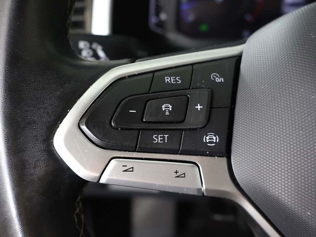 2022 Volkswagen Atlas 3.6L V6 SE w/Technology 4MOTION - 22978391 - 40