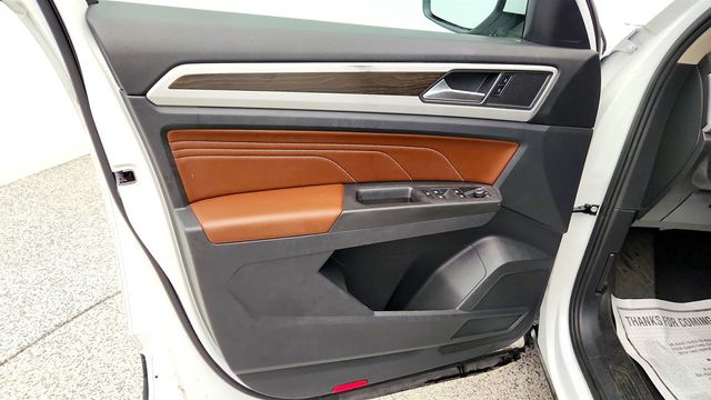 2022 Volkswagen Atlas 3.6L V6 SE w/Technology 4MOTION w/ Panoramic Sunroof - 23032788 - 10