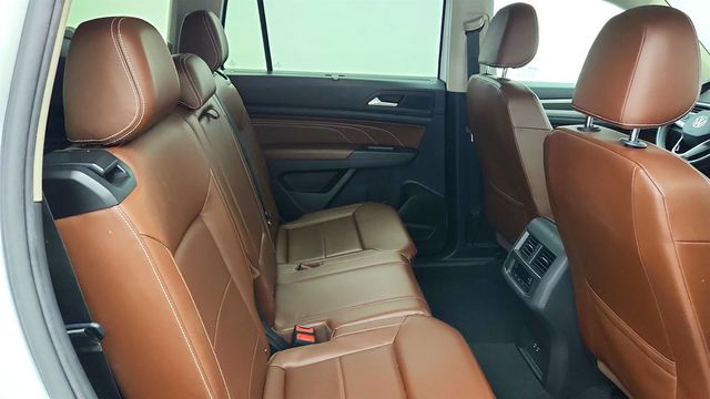 2022 Volkswagen Atlas 3.6L V6 SE w/Technology 4MOTION w/ Panoramic Sunroof - 23032788 - 20