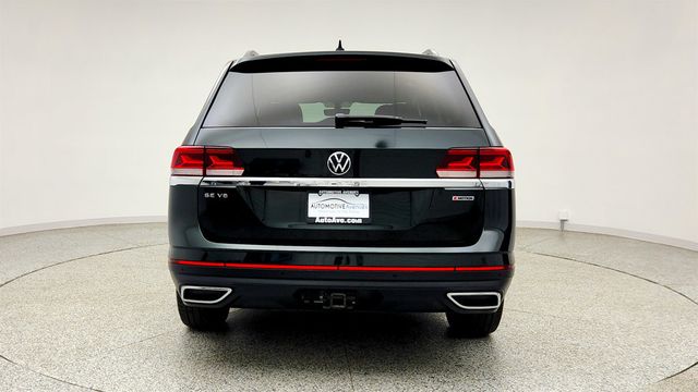 2022 Volkswagen Atlas 3.6L V6 SE w/Technology 4MOTION w/ Pano Sunroof & Black Wheels - 23020211 - 5