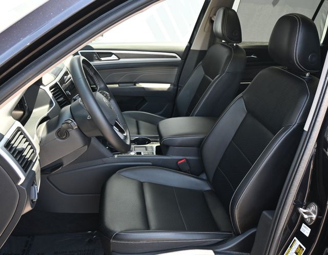 2022 Volkswagen Atlas 3.6L V6 SE w/Technology FWD - 23046301 - 13