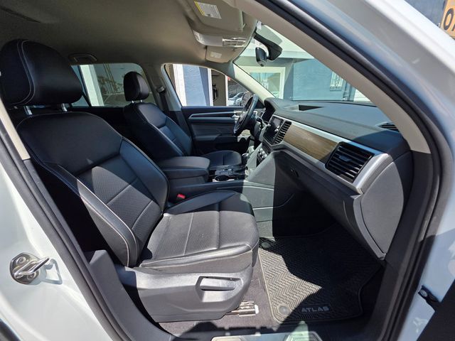 2022 Volkswagen Atlas 3.6L V6 SE w/Technology FWD - 22909559 - 11