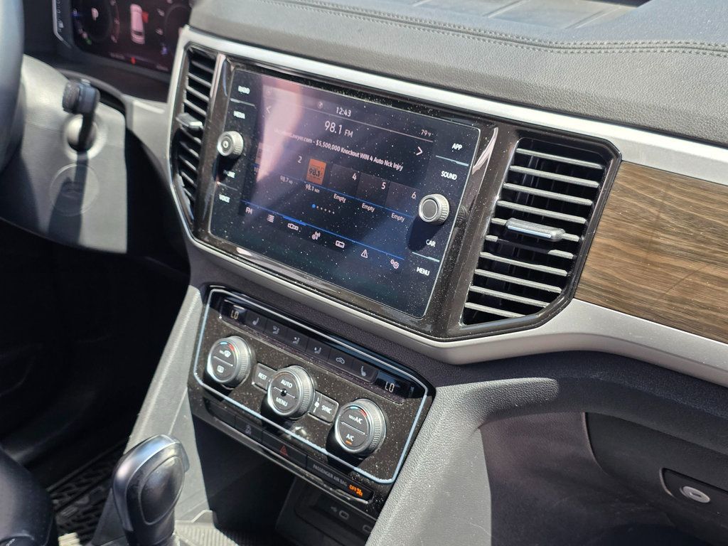 2022 Volkswagen Atlas 3.6L V6 SE w/Technology FWD - 22909559 - 14