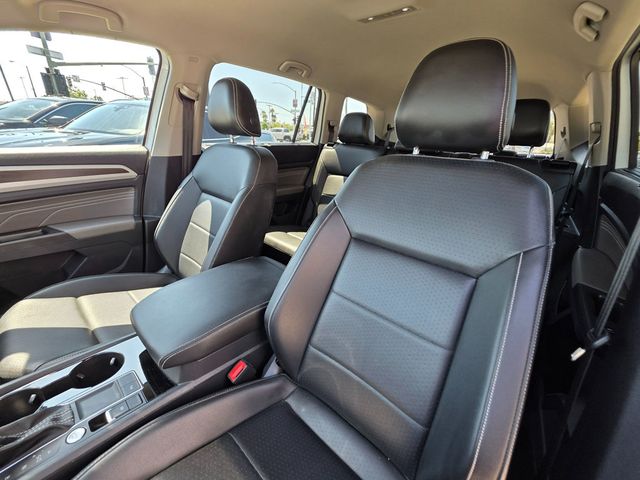 2022 Volkswagen Atlas 3.6L V6 SE w/Technology FWD - 22909559 - 21