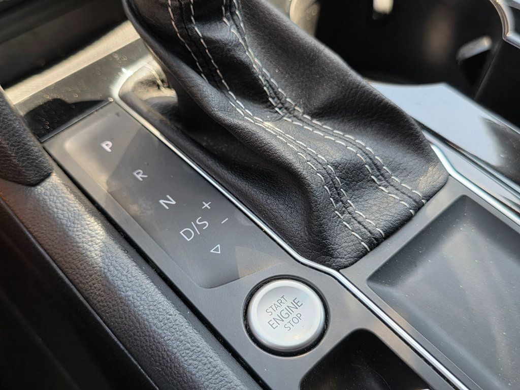 2022 Volkswagen Atlas 3.6L V6 SE w/Technology FWD - 22909559 - 41