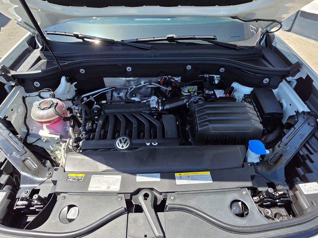 2022 Volkswagen Atlas 3.6L V6 SE w/Technology FWD - 22909559 - 50