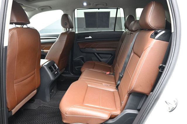 2022 Volkswagen Atlas 3.6L V6 SE w/Technology FWD - 23057135 - 8