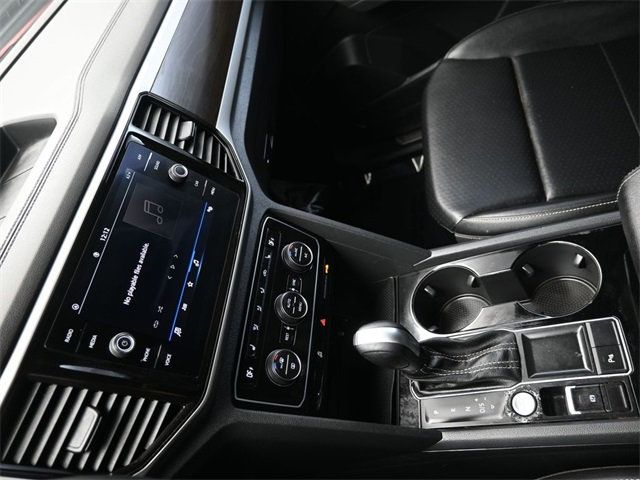 2022 Volkswagen Atlas 3.6L V6 SE w/Technology FWD - 22978597 - 22