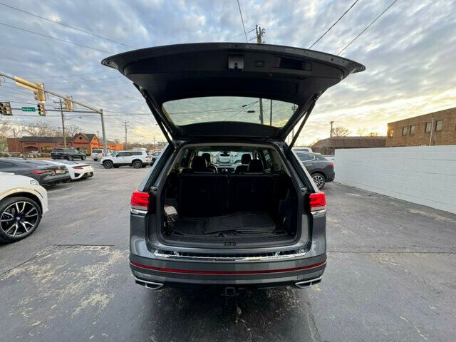 2022 Volkswagen Atlas Local Trade/Premium R-Line/Heated&Cooled Seats/Pano Roof/NAV - 22777106 - 13