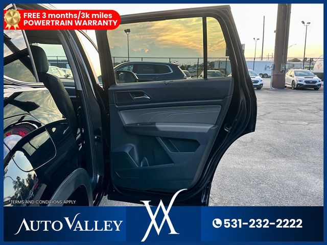 2022 Volkswagen Atlas SEL R-Line 4Motion Sport Utility 4D - 22939082 - 23