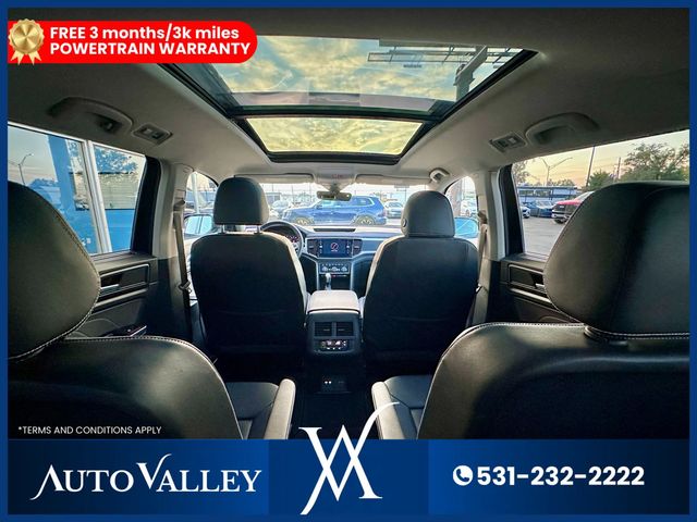 2022 Volkswagen Atlas SEL R-Line 4Motion Sport Utility 4D - 22939082 - 27