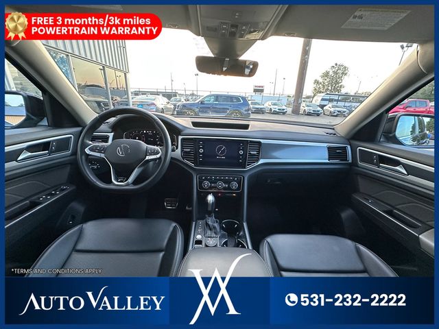 2022 Volkswagen Atlas SEL R-Line 4Motion Sport Utility 4D - 22939082 - 28