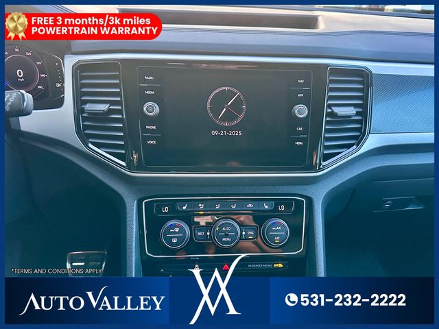 2022 Volkswagen Atlas SEL R-Line 4Motion Sport Utility 4D - 22939082 - 32