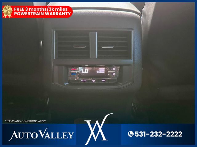 2022 Volkswagen Atlas SEL R-Line 4Motion Sport Utility 4D - 22939082 - 35