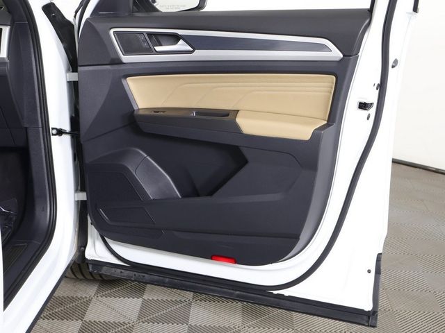 2022 Volkswagen Atlas Cross Sport 3.6L V6 SE w/Technology 4MOTION - 22982940 - 22