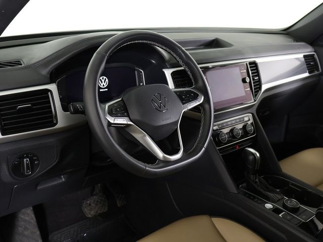 2022 Volkswagen Atlas Cross Sport 3.6L V6 SE w/Technology 4MOTION - 22982940 - 25