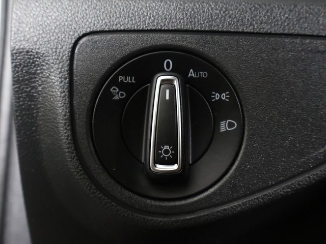 2022 Volkswagen Atlas Cross Sport 3.6L V6 SE w/Technology 4MOTION - 22982940 - 37