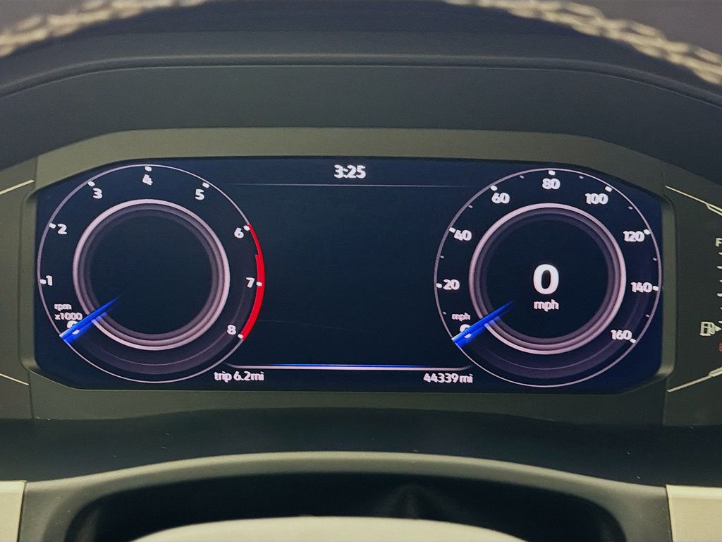 2022 Volkswagen Atlas Cross Sport 3.6L V6 SE w/Technology 4MOTION - 23007446 - 11