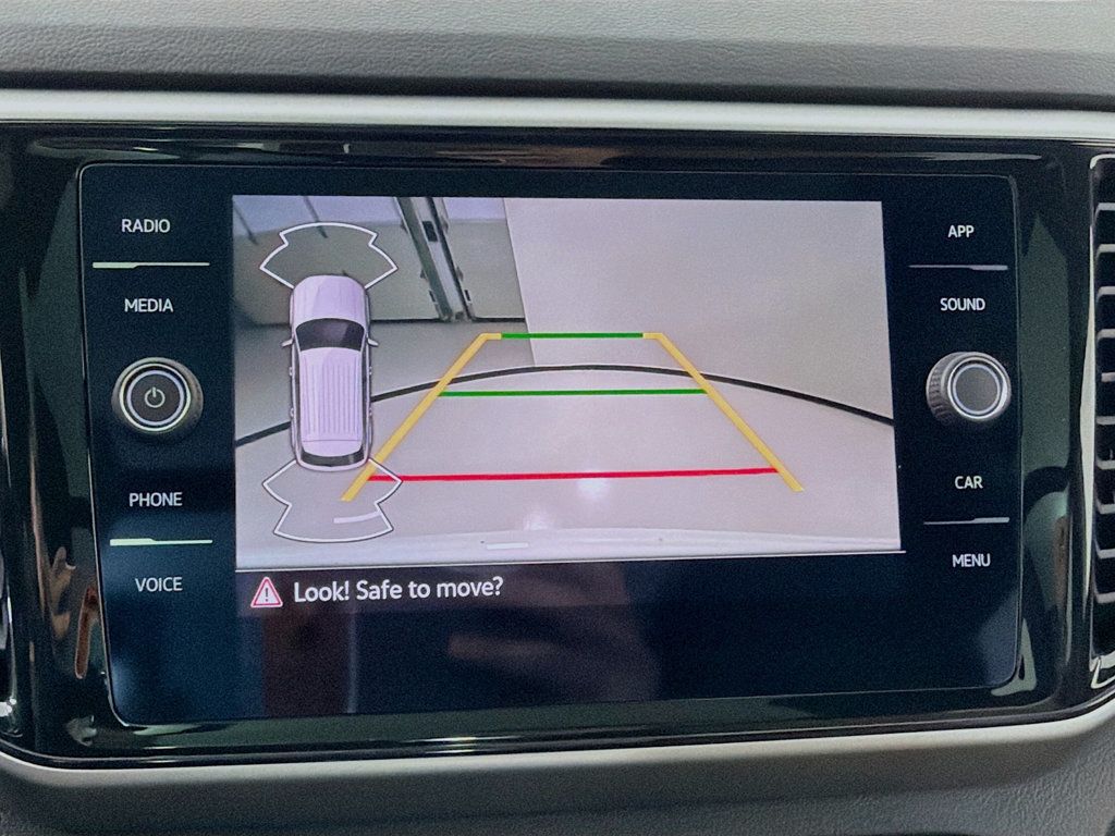 2022 Volkswagen Atlas Cross Sport 3.6L V6 SE w/Technology 4MOTION - 23007446 - 12