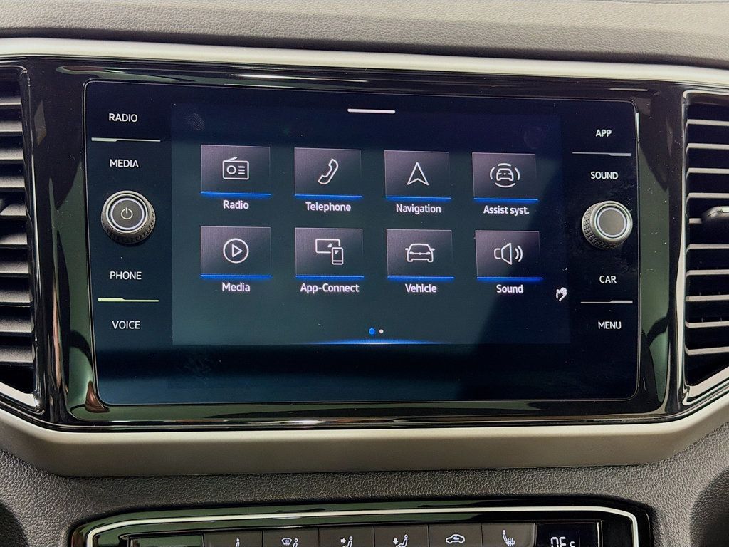 2022 Volkswagen Atlas Cross Sport 3.6L V6 SE w/Technology 4MOTION - 23007446 - 13