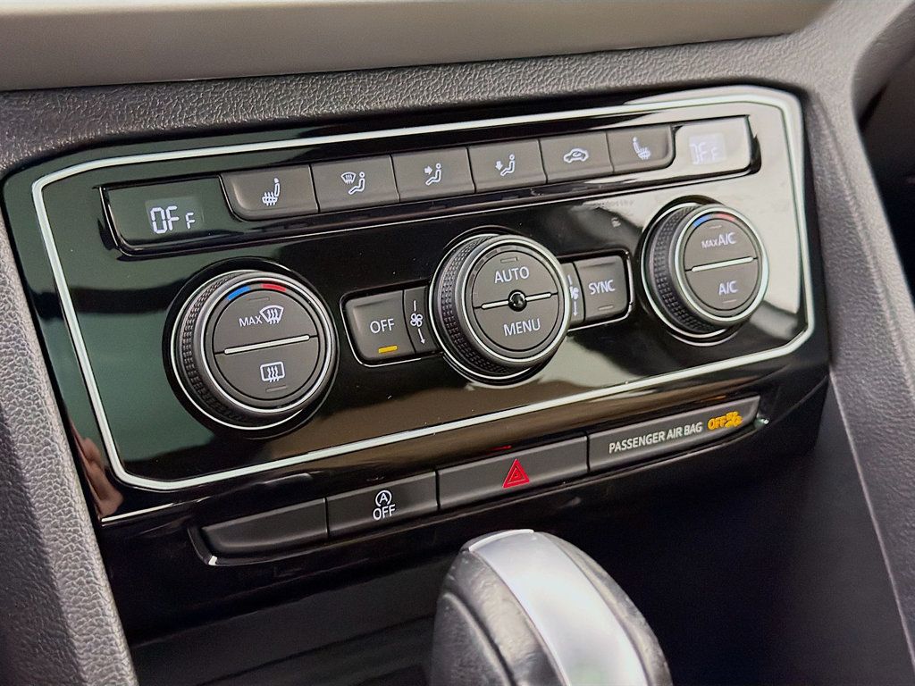 2022 Volkswagen Atlas Cross Sport 3.6L V6 SE w/Technology 4MOTION - 23007446 - 14