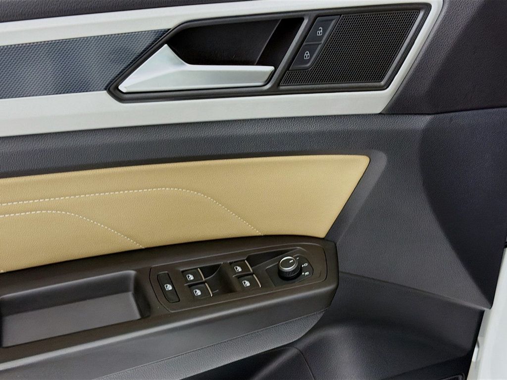 2022 Volkswagen Atlas Cross Sport 3.6L V6 SE w/Technology 4MOTION - 23007446 - 16