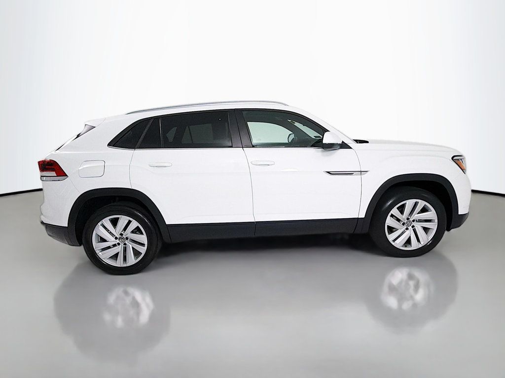 2022 Volkswagen Atlas Cross Sport 3.6L V6 SE w/Technology 4MOTION - 23007446 - 7