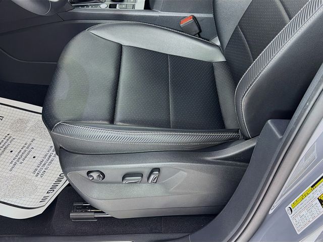2022 Volkswagen Atlas Cross Sport 3.6L V6 SE w/Technology 4MOTION - 23036386 - 17