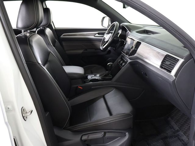 2022 Volkswagen Atlas Cross Sport 3.6L V6 SE w/Technology FWD - 23024858 - 31