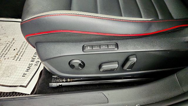 2022 Volkswagen Golf GTI 2.0T SE Manual - 22966677 - 11