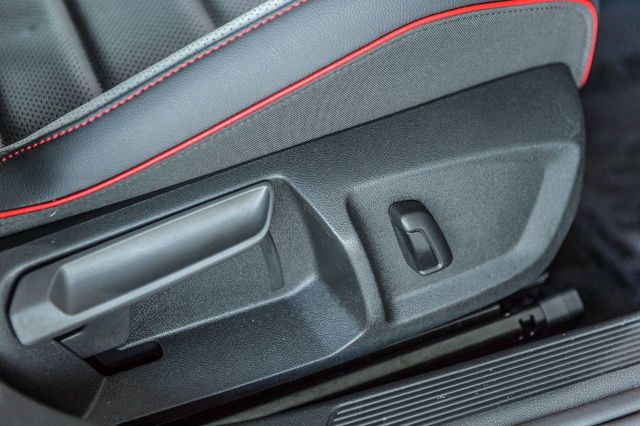 2022 Volkswagen Golf GTI GTI SE - 6 SPEED MANUAL - ONE OWNER - GORGEOUS - 22225843 - 50