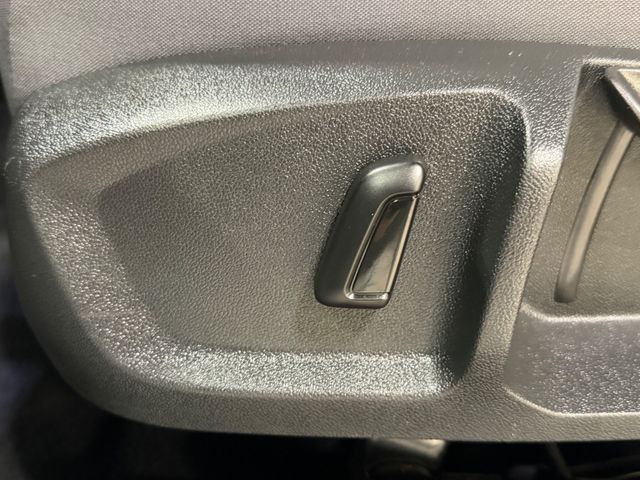 2022 Volkswagen ID.4 Pro RWD - 23062652 - 17