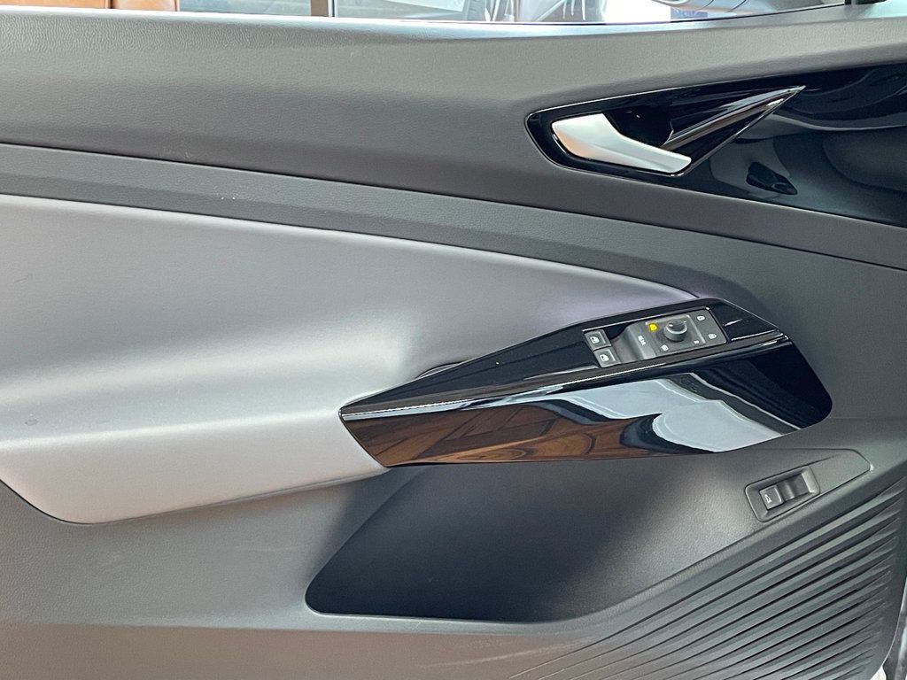 2022 Volkswagen ID.4 Pro S AWD - 22979618 - 14