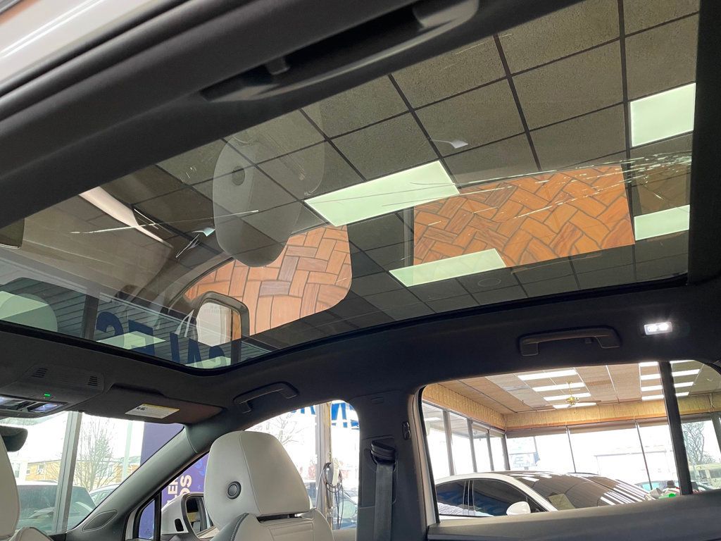 2022 Volkswagen ID.4 Pro S AWD - 22979618 - 18