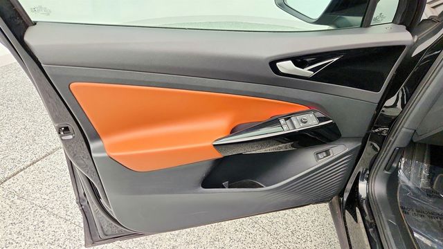 2022 Volkswagen ID.4 Pro S AWD - 22971752 - 10